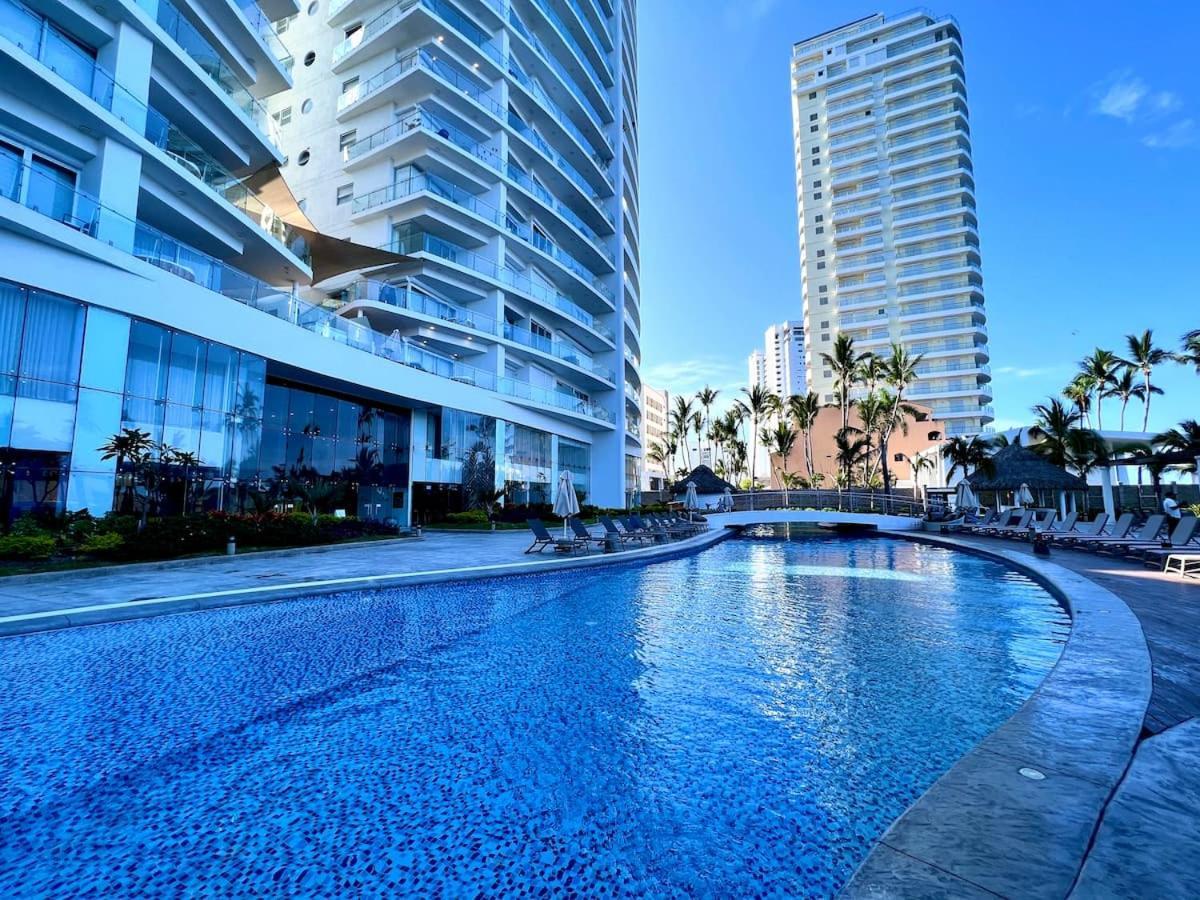 Camino Al Mar "Departamento En Playa" Apartment Mazatlan Bagian luar foto